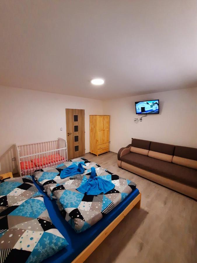 Apartman Sen Petrov Exterior photo
